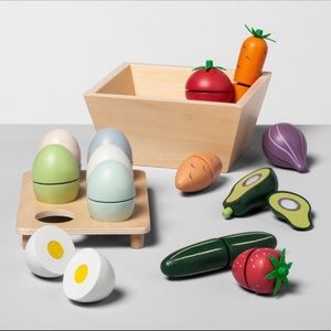 Hearth and Hand wooden toy fruit and vegetable set